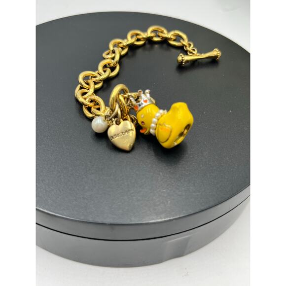 Betsey Johnson Gold Chain Charm Bracelet Yellow Rubber DuckCrown Pearl Designer - Picture 8 of 8
